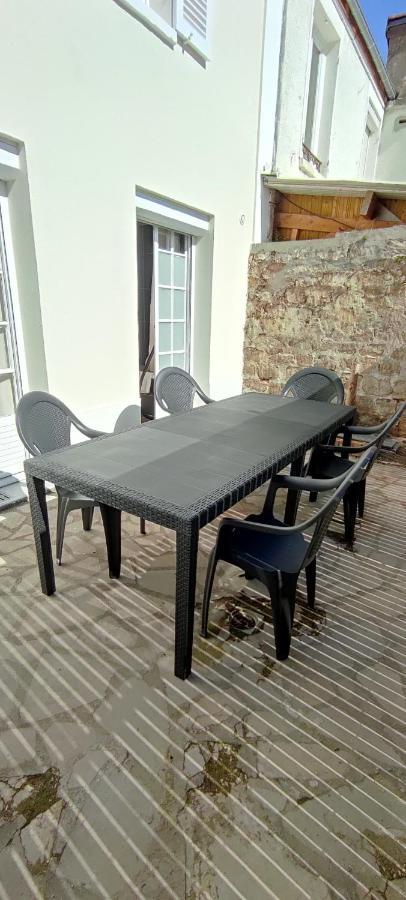 Poissy Appartements Cosy Exterior foto